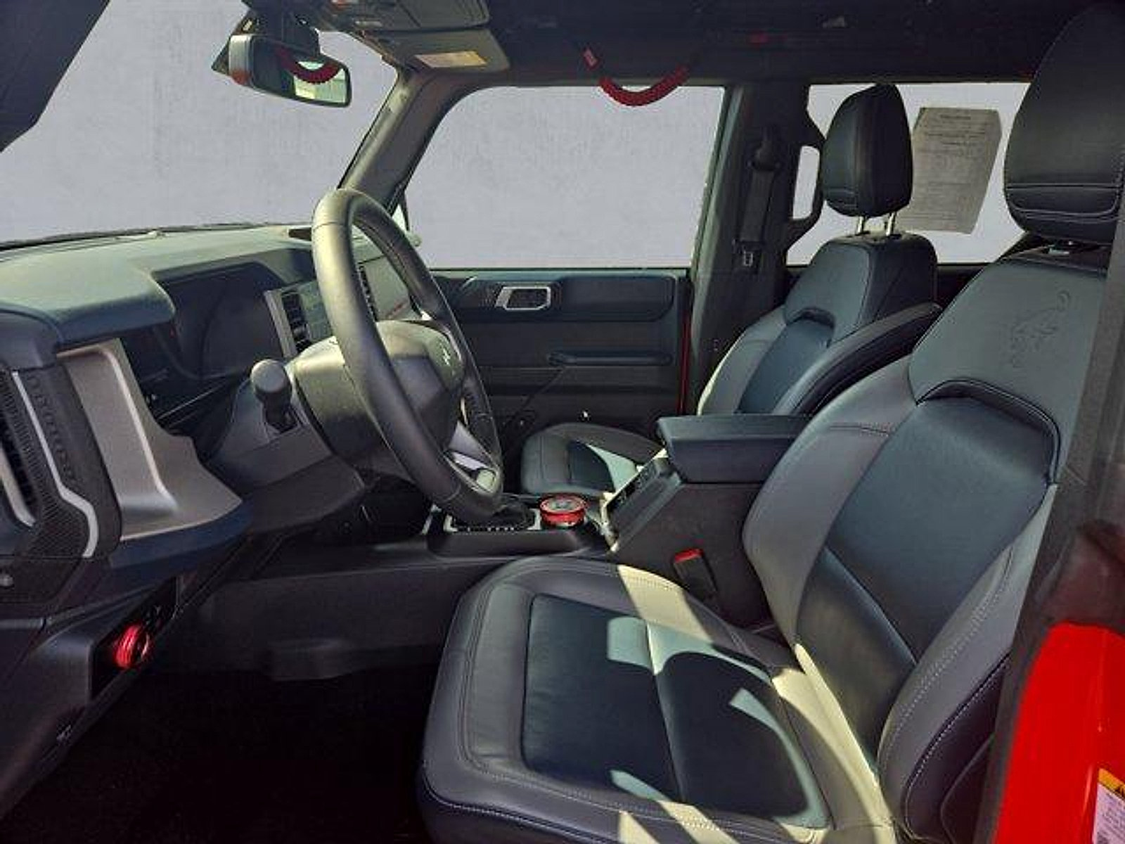 Certified 2024 Ford Bronco Outer Banks AWD/4WD image 11