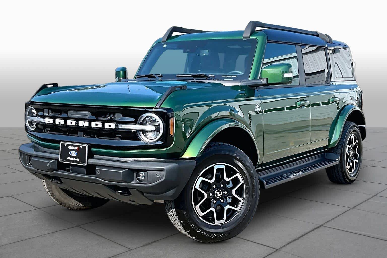 Certified 2025 Ford Bronco Outer Banks AWD/4WD image 35