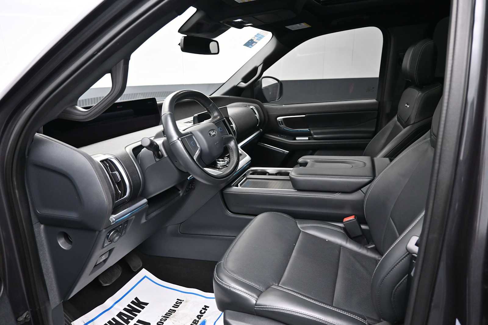 Certified 2025 Ford Expedition Platinum w/ Stealth Appearance Package AWD/4WD image 11
