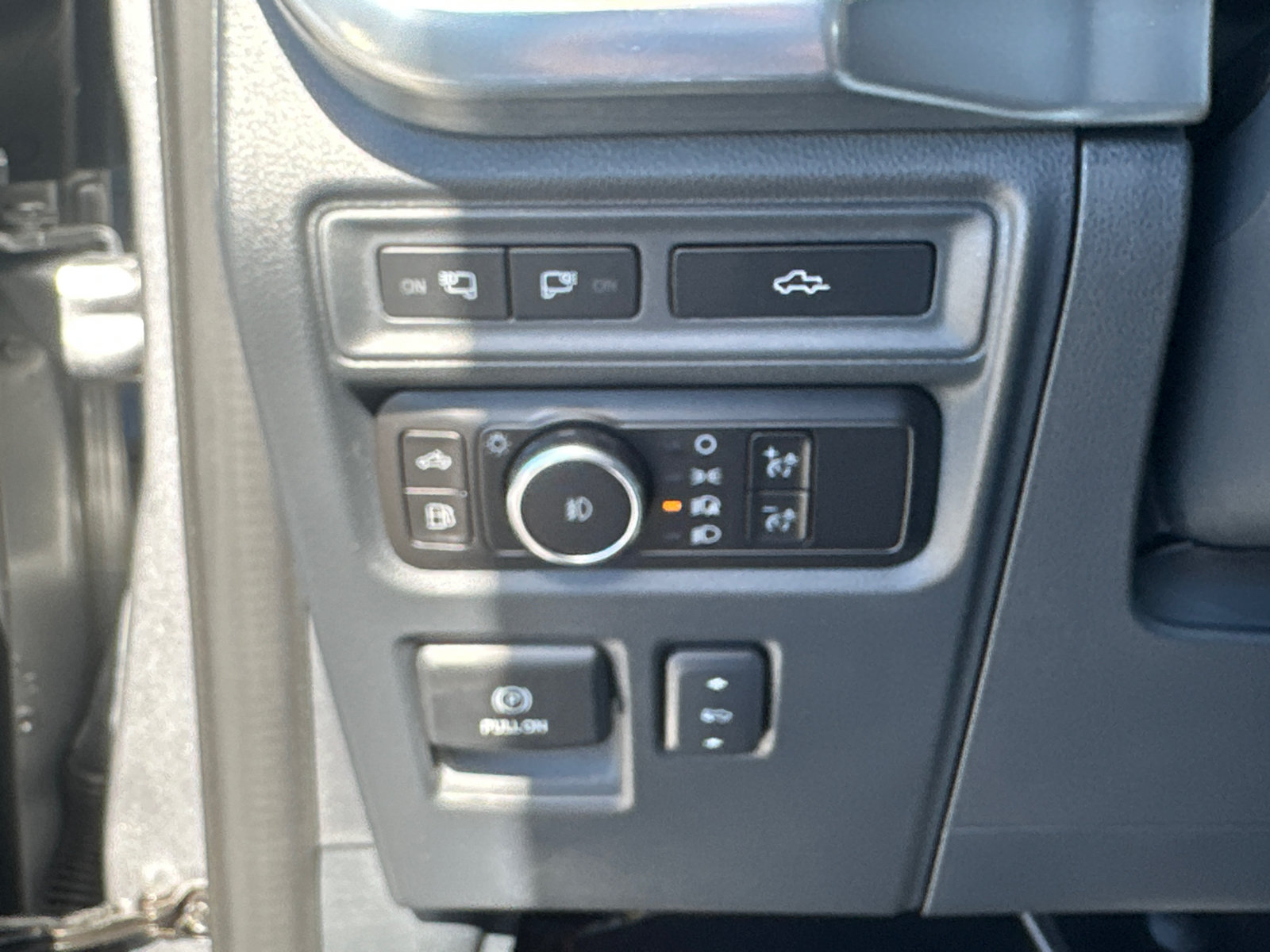 Certified 2023 Ford F150 Lariat w/ Equipment Group 502A High AWD/4WD image 31