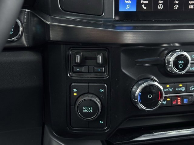 Certified 2026 Ford F350 Lariat w/ Chrome Package image 17