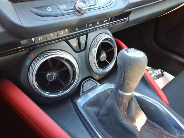 Used 2022 Chevrolet Camaro SS image 28