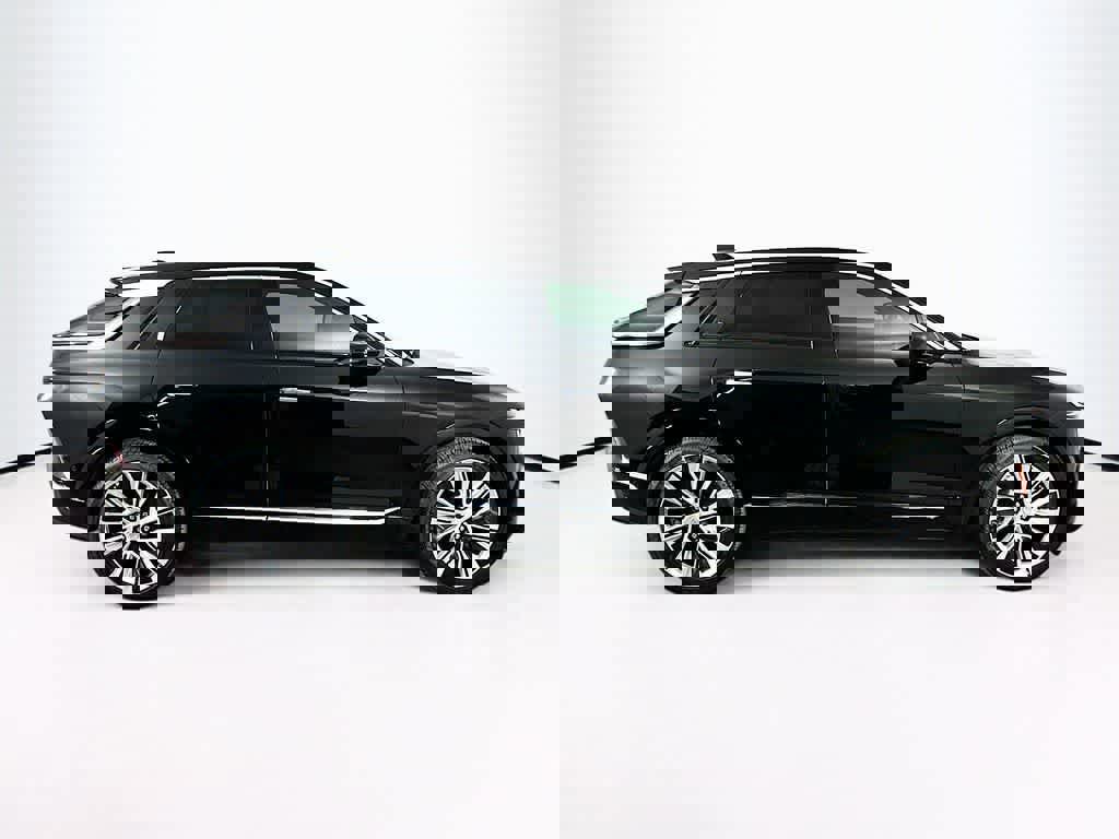 Used 2024 Cadillac Lyriq Luxury w/ LPO, Floor Liner Package image 6