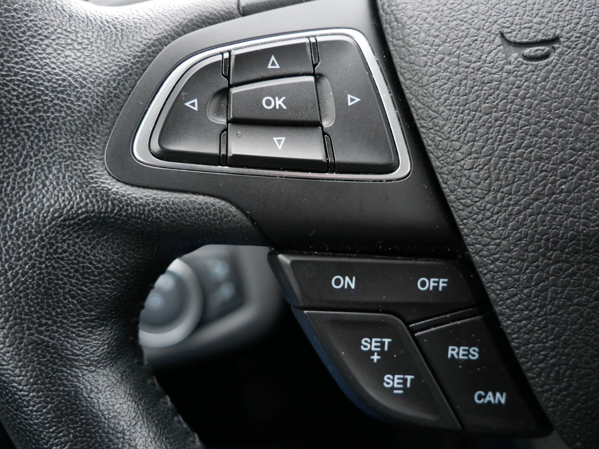 Certified 2019 Ford Escape Titanium image 20