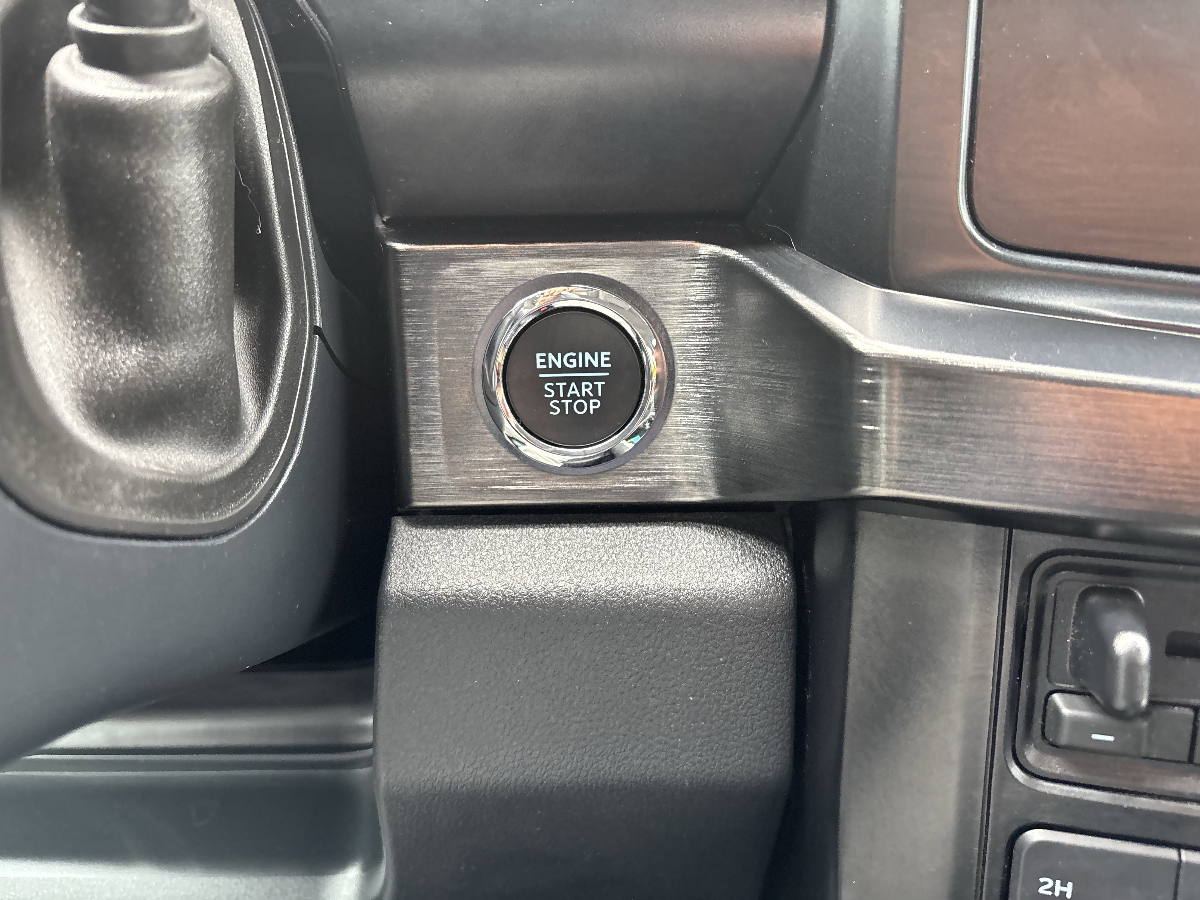 Certified 2023 Ford F250 Lariat w/ Sport Appearance Package AWD/4WD image 34