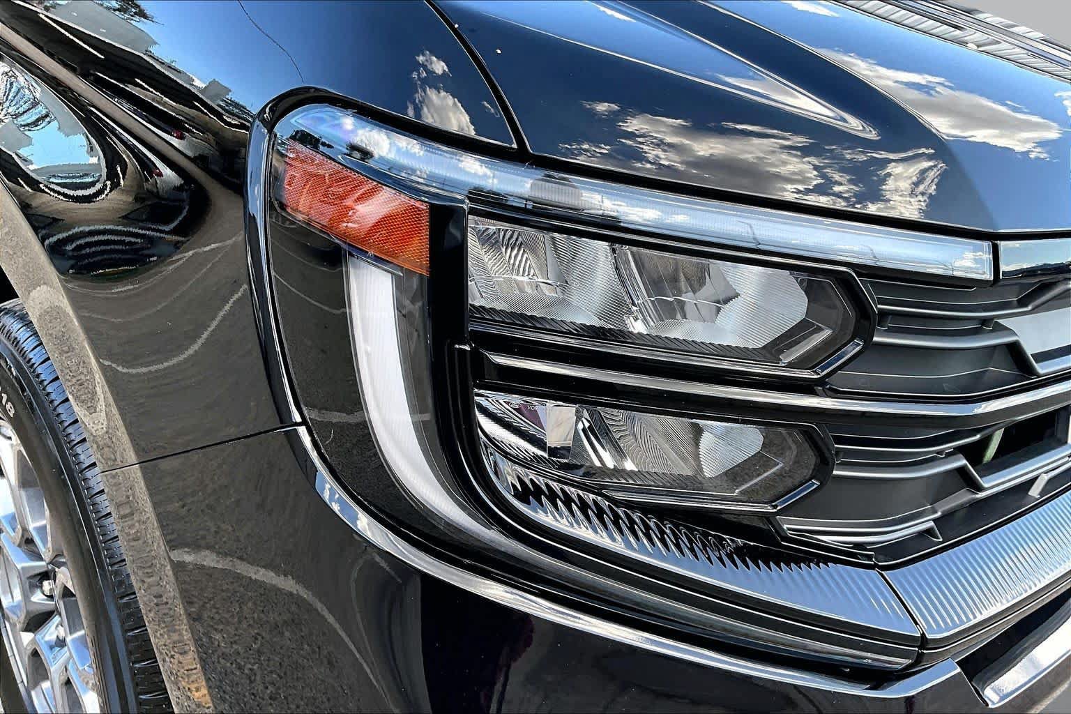 Certified 2025 Ford Expedition Active RWD image 27