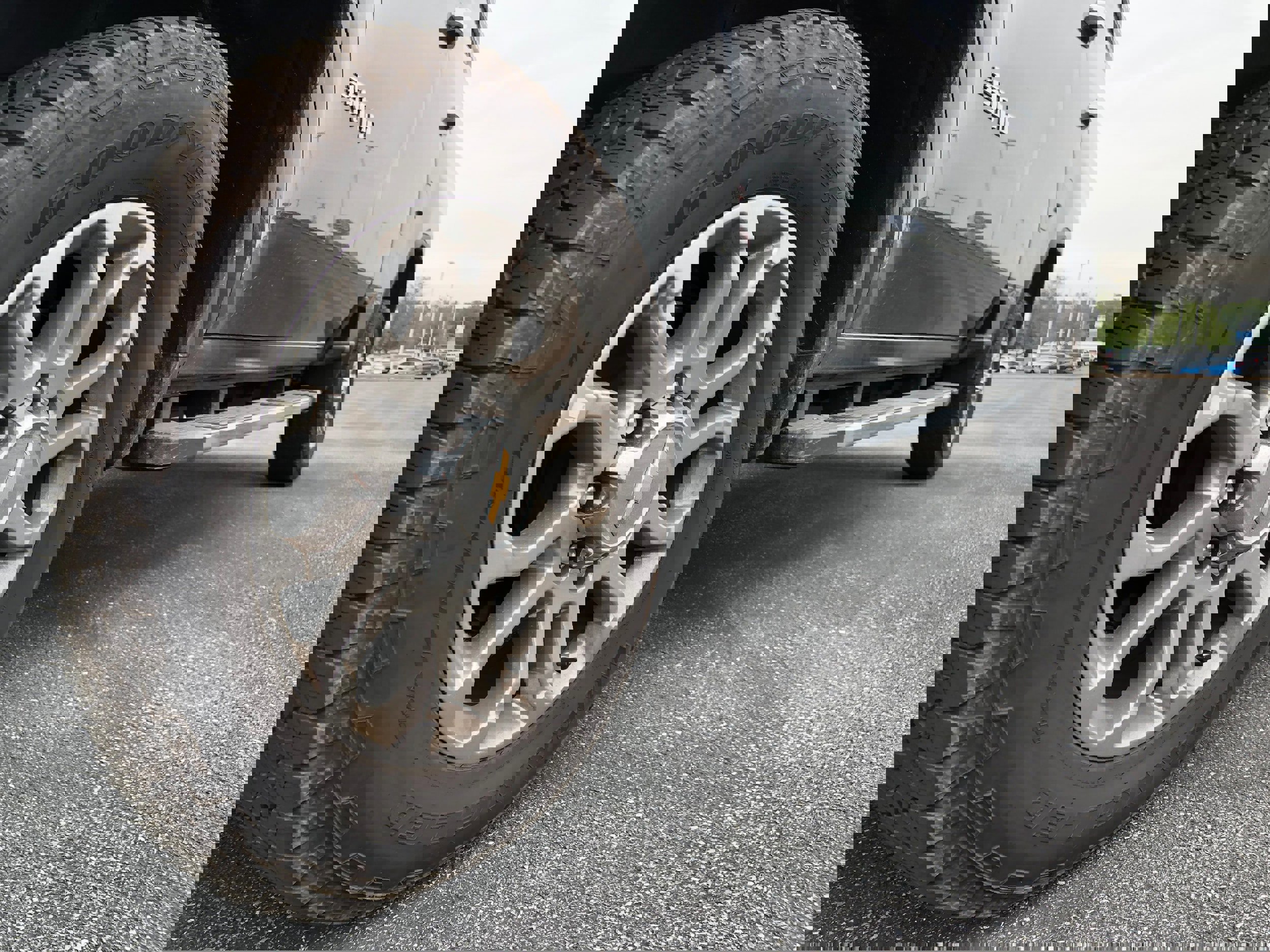 Used 2025 Chevrolet Silverado 3500 LTZ image 20