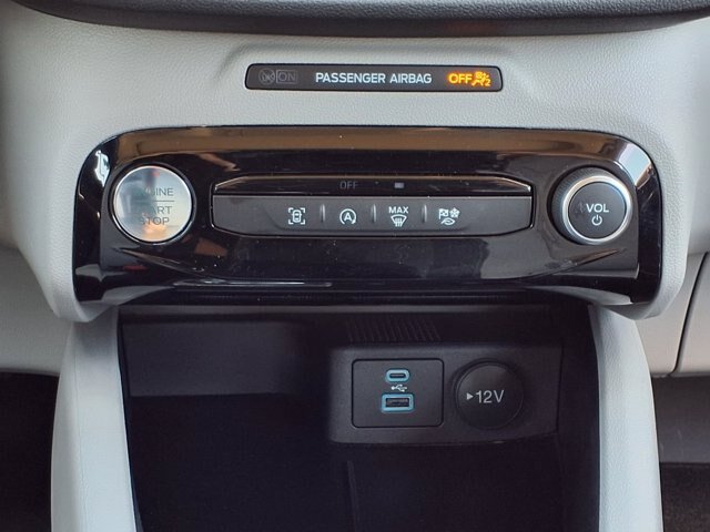 Certified 2023 Ford Escape Active w/ Tech Pack #1 AWD/4WD image 13