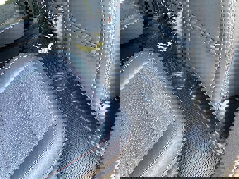 Certified 2025 Ford Explorer ST w/ Sun And Sound Package image 38