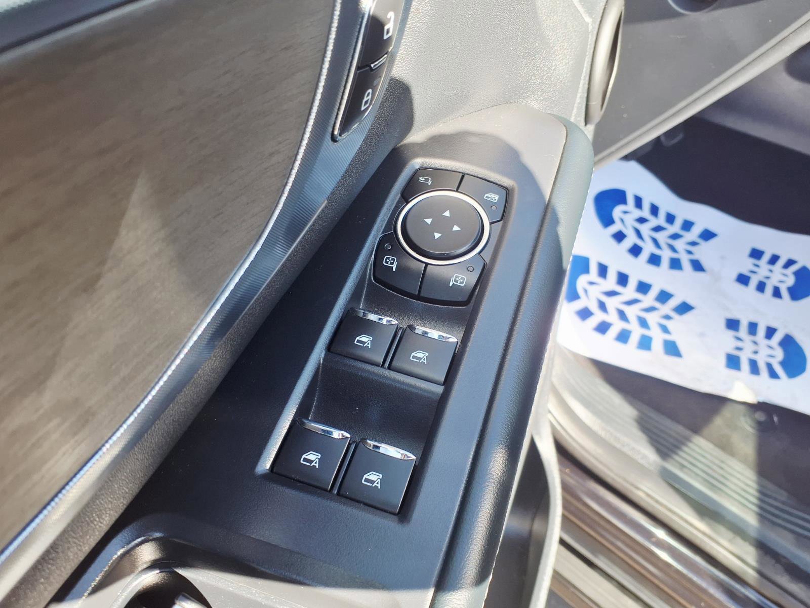 Certified 2025 Ford Expedition Platinum image 22