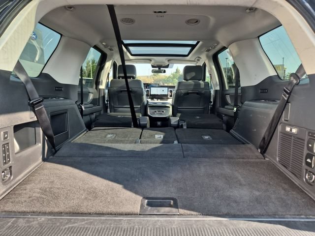 Certified 2025 Ford Expedition Active AWD/4WD image 26