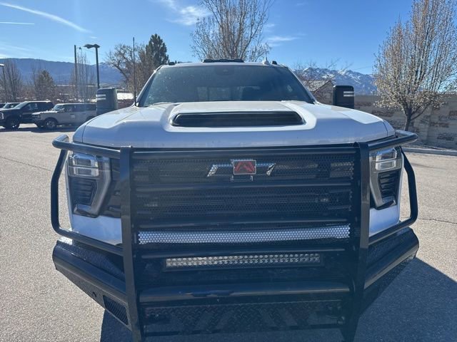 Used 2025 Chevrolet Silverado 3500 LTZ w/ LTZ Plus Package AWD/4WD image 15