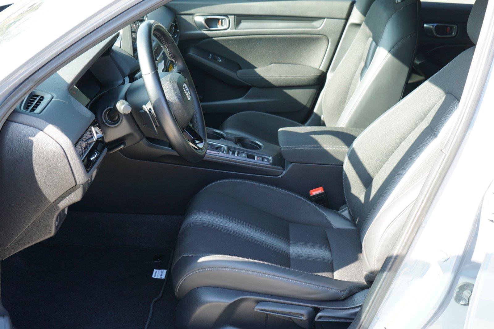 Used 2024 Honda Civic Sport image 10