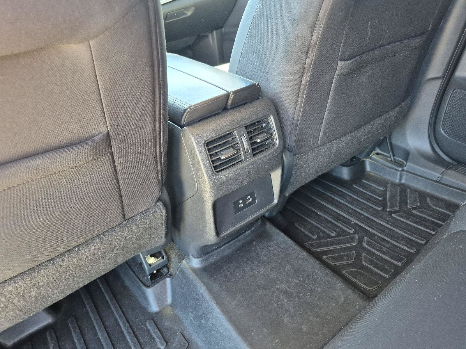 Used 2021 Nissan Rogue SV FWD image 11