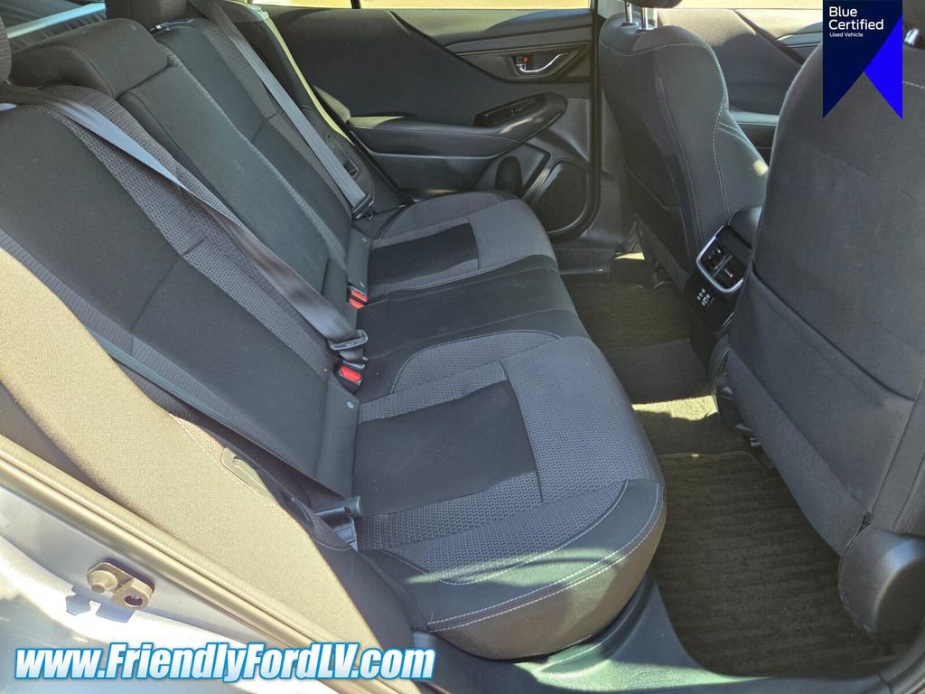 Used 2025 Subaru Outback Premium AWD/4WD image 14