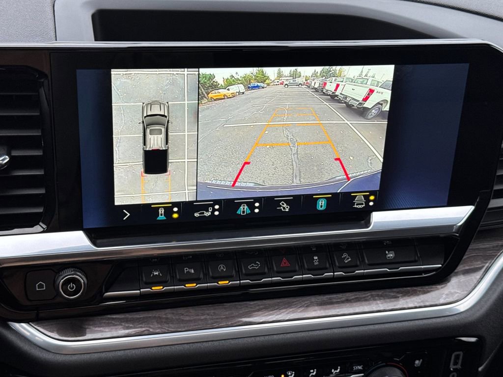 Used 2022 Chevrolet Silverado 1500 LTZ w/ Technology Package image 17