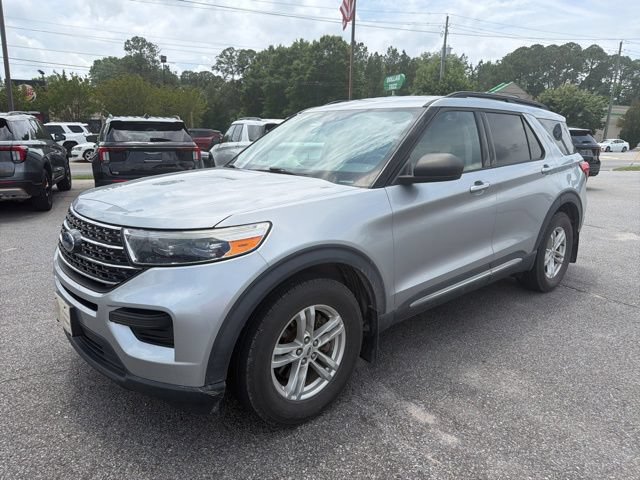 Certified 2020 Ford Explorer XLT RWD image 3