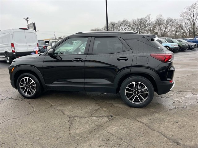 Used 2024 Chevrolet TrailBlazer LT w/ Convenience Package image 6