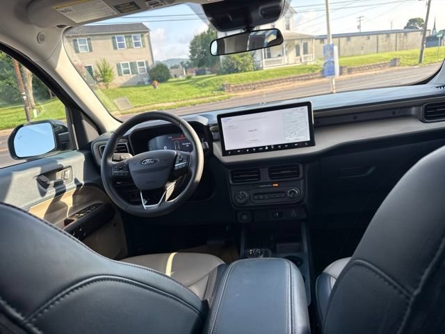 Certified 2025 Ford Maverick Lariat w/ 4K Tow Package AWD/4WD image 41