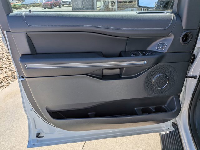 Certified 2024 Ford Expedition XLT RWD image 12
