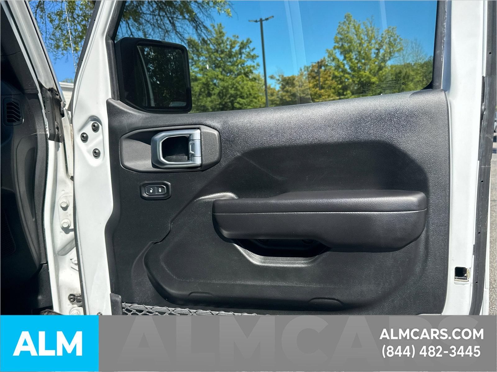 Used 2020 Jeep Wrangler Unlimited Sport S AWD/4WD image 16