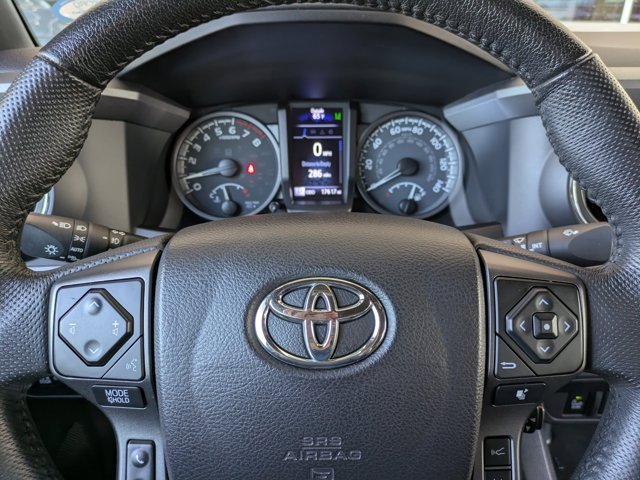 Used 2022 Toyota Tacoma TRD Sport image 24