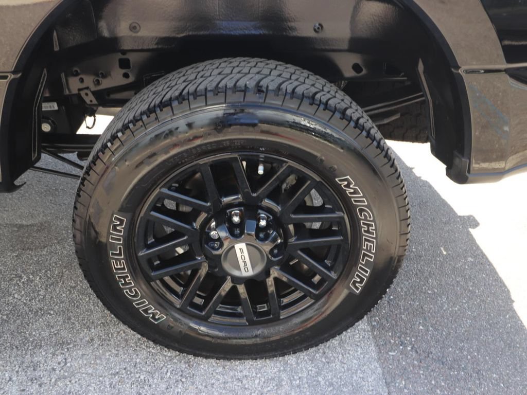 Certified 2022 Ford F250 Lariat AWD/4WD image 16