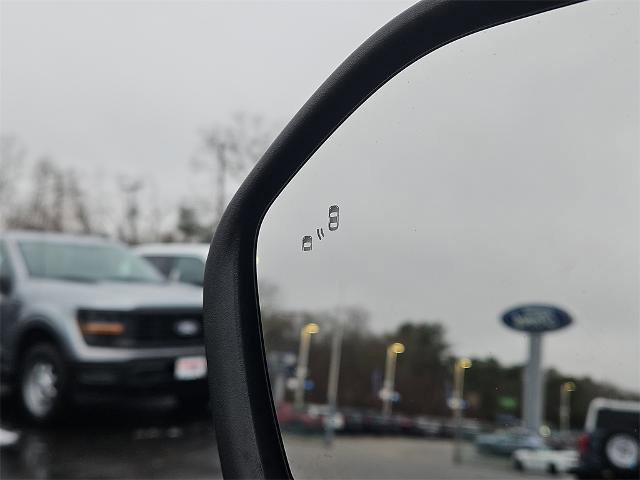 Certified 2023 Ford Explorer XLT w/ Equipment Group 202A image 20