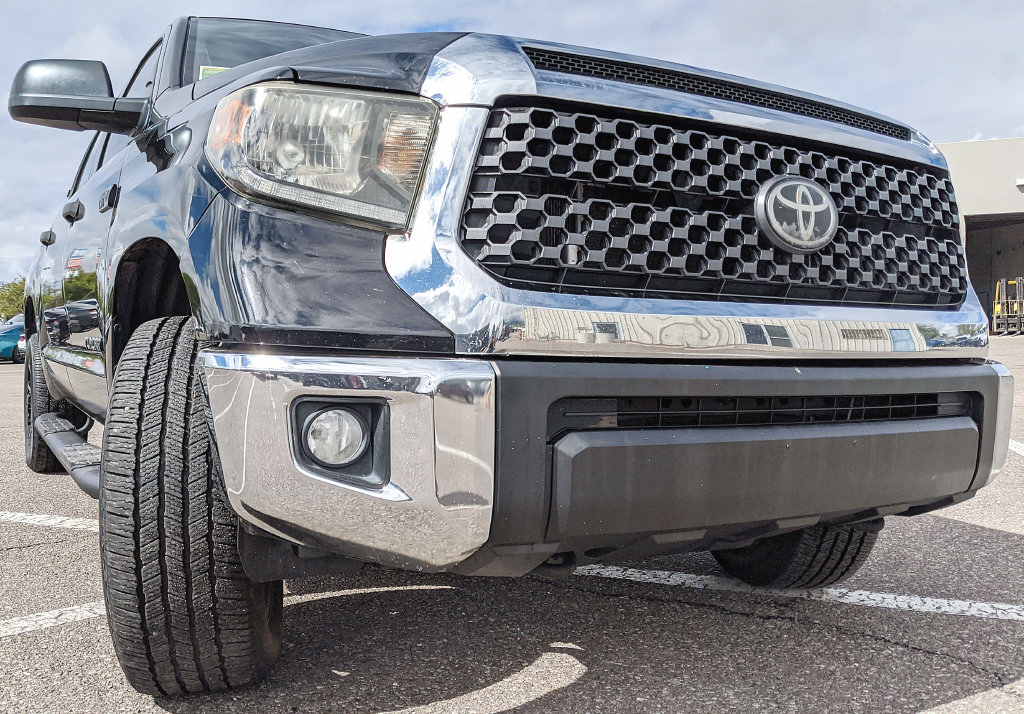 Used 2020 Toyota Tundra SR5 w/ SR5 Upgrade Package AWD/4WD image 22