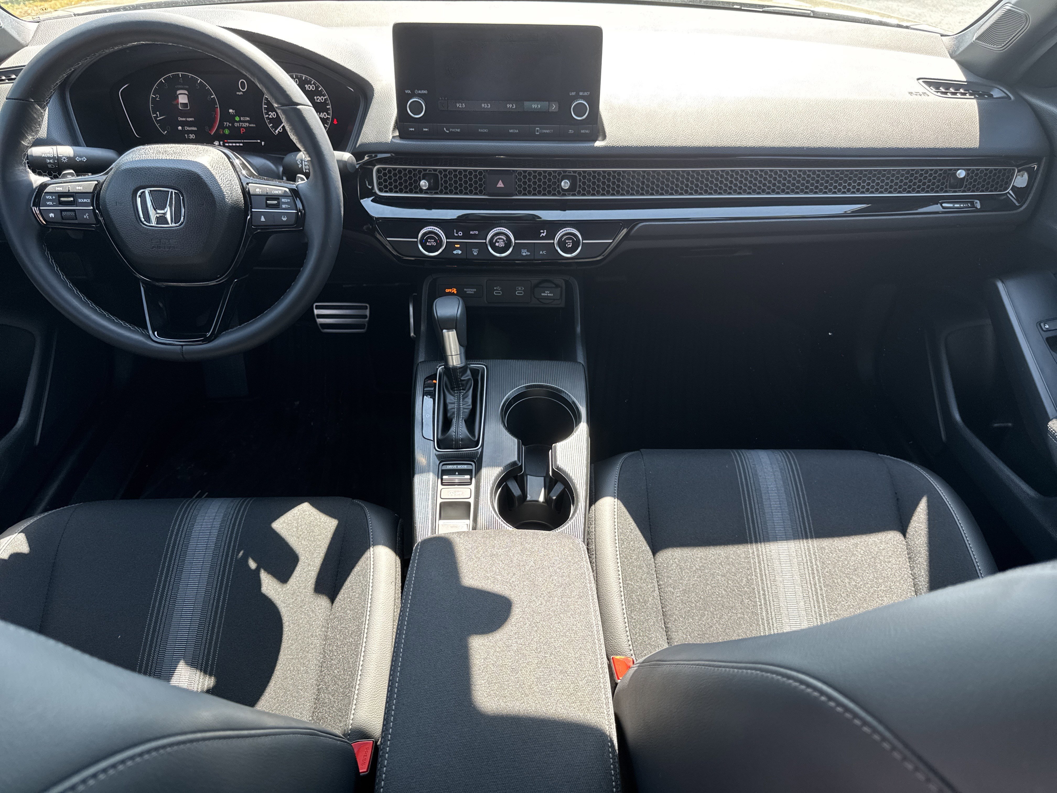 Used 2025 Honda Civic Sport image 23