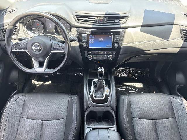Used 2017 Nissan Rogue SL w/ SL Premium Package FWD image 8