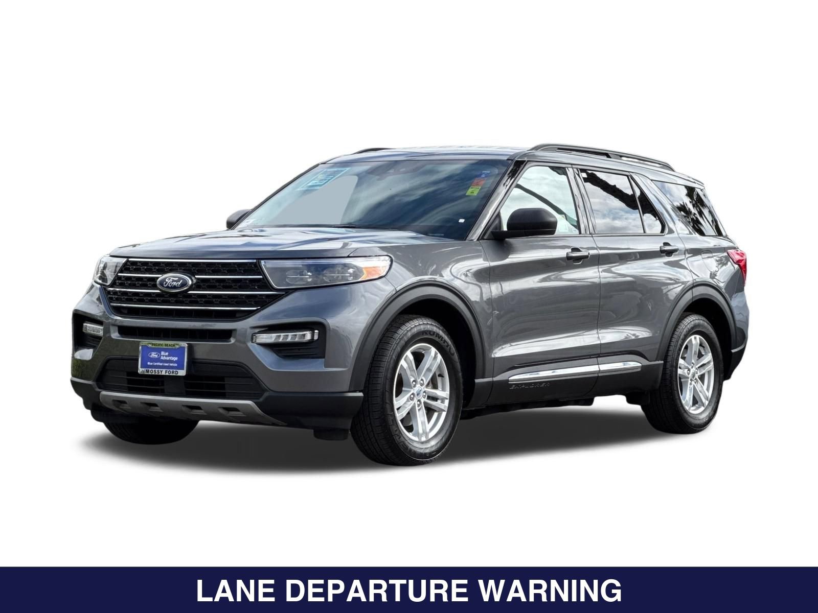 Certified 2022 Ford Explorer XLT w/ Equipment Group 202A RWD image 2