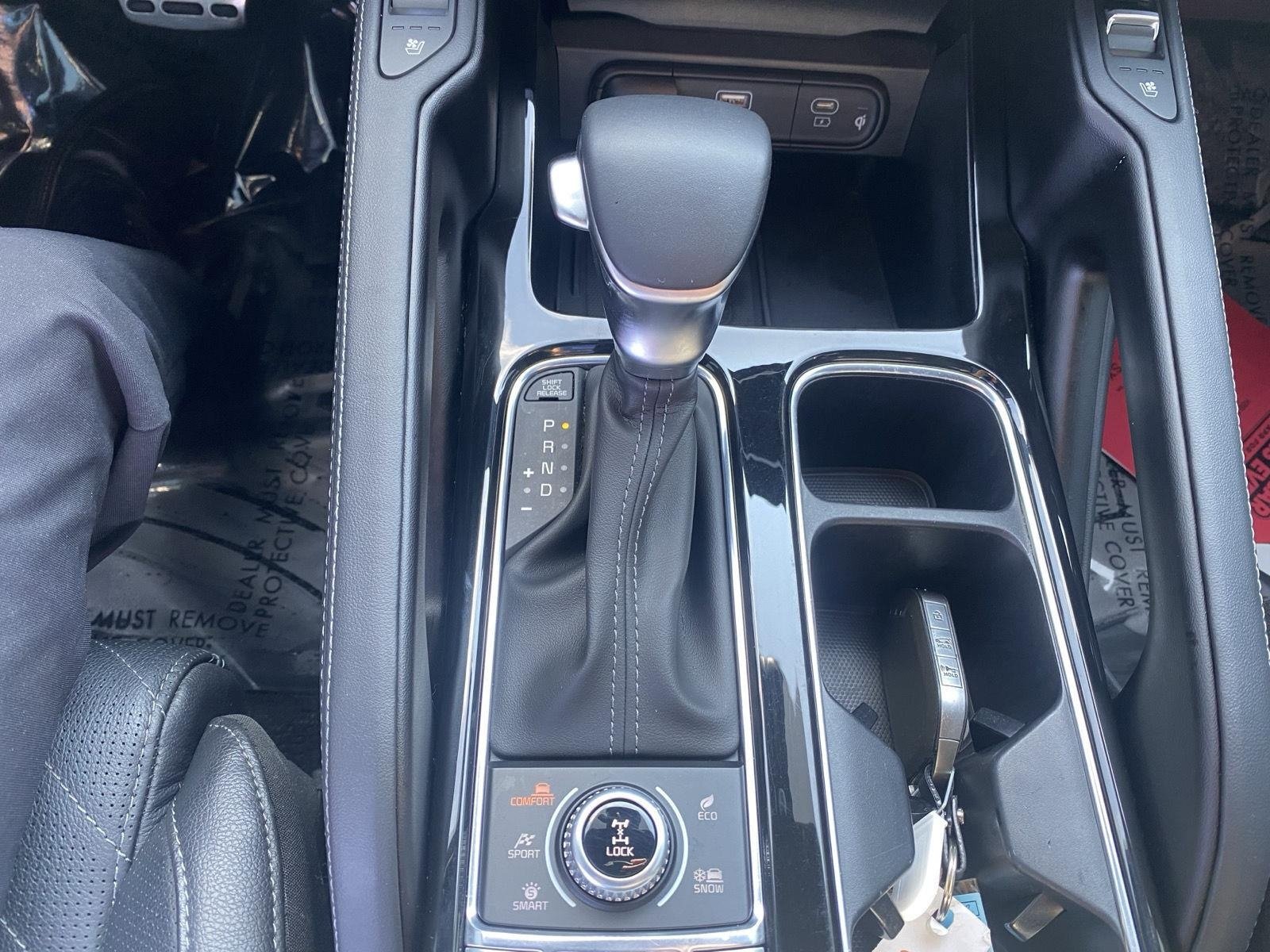Used 2024 Kia Telluride SX X-Line AWD/4WD image 18