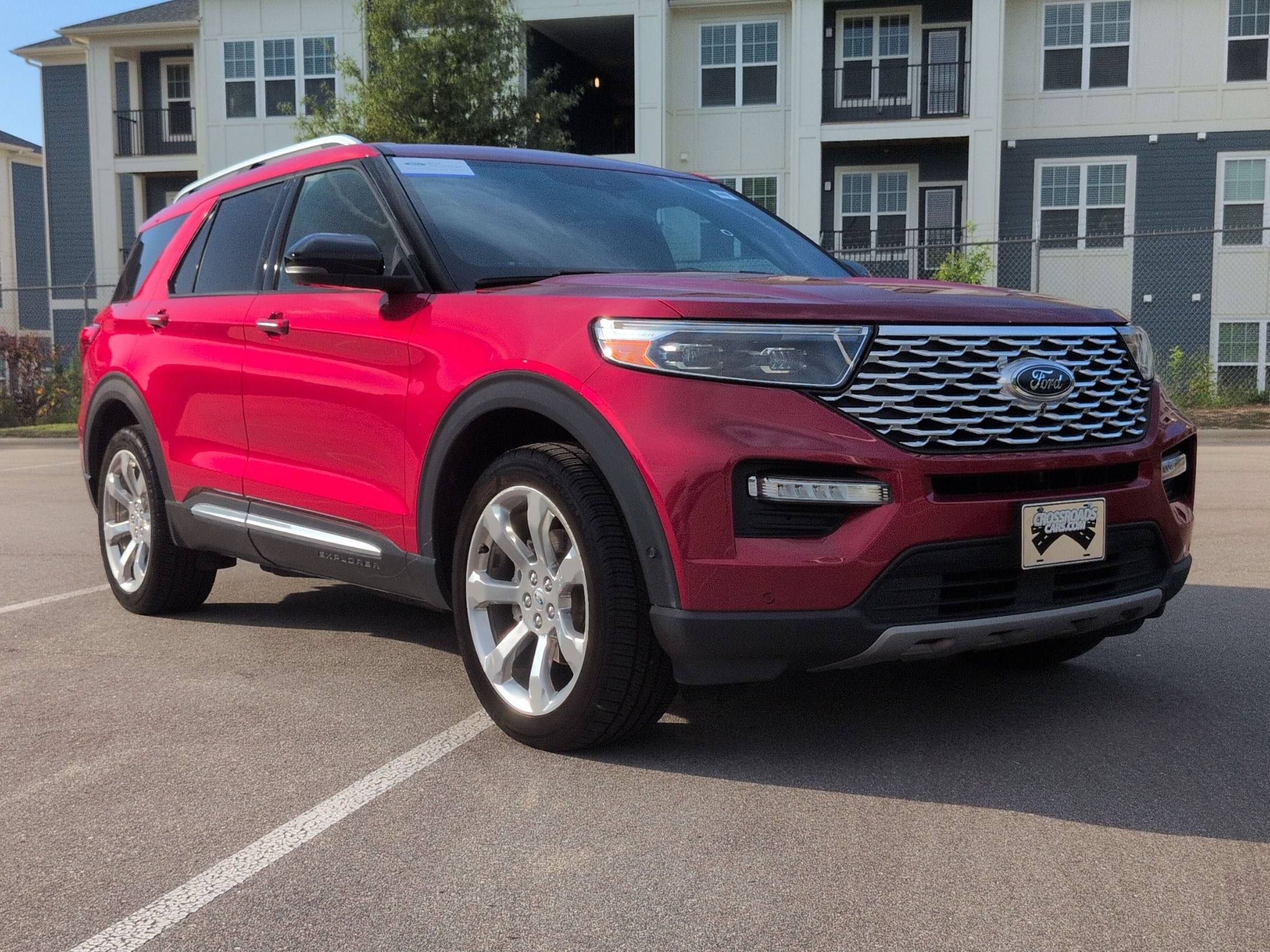 Certified 2020 Ford Explorer Platinum w/ Premium Technology Package
