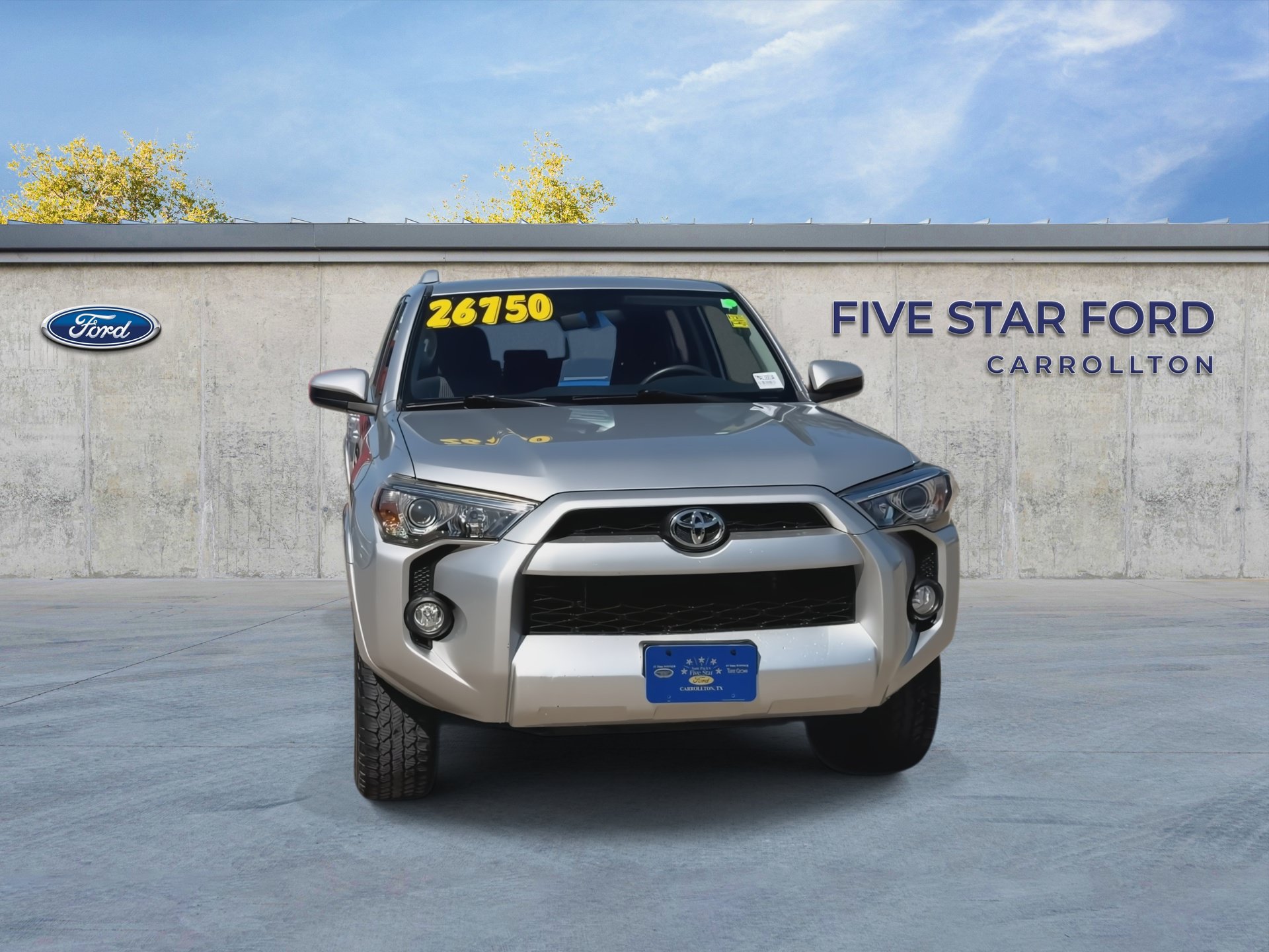 Used 2018 Toyota 4Runner SR5 RWD image 3