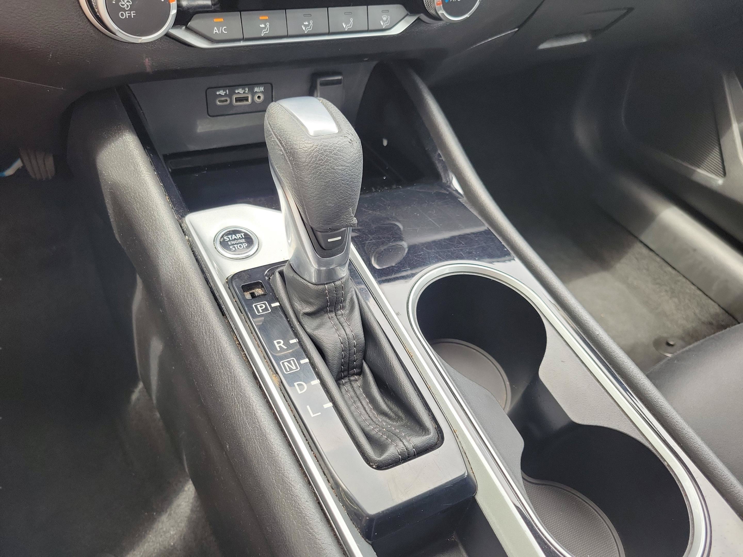 Used 2024 Nissan Altima 2.5 SV FWD image 30