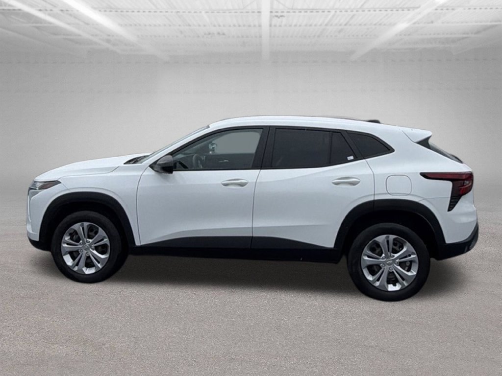 Used 2024 Chevrolet Trax LS FWD image 6