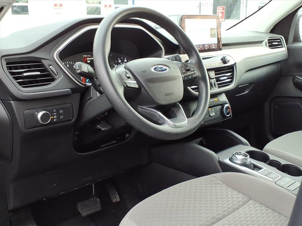 Certified 2022 Ford Escape SE image 11