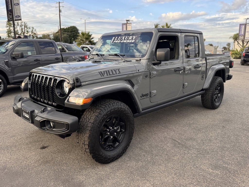 Used 2023 Jeep Gladiator Willys image 7