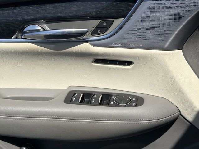 Used 2020 Cadillac XT6 Premium Luxury FWD image 23
