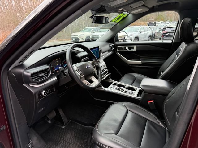 Certified 2023 Ford Explorer XLT w/ Equipment Group 202A image 16