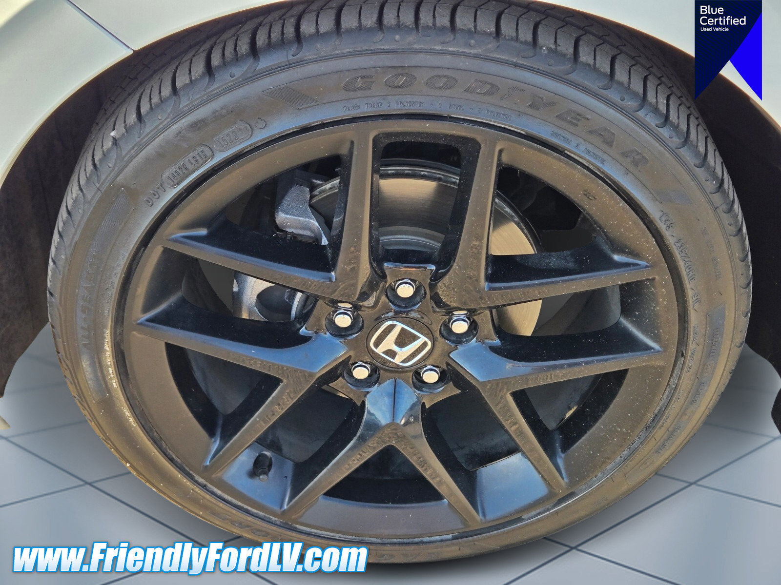 Used 2023 Honda Civic Sport image 8