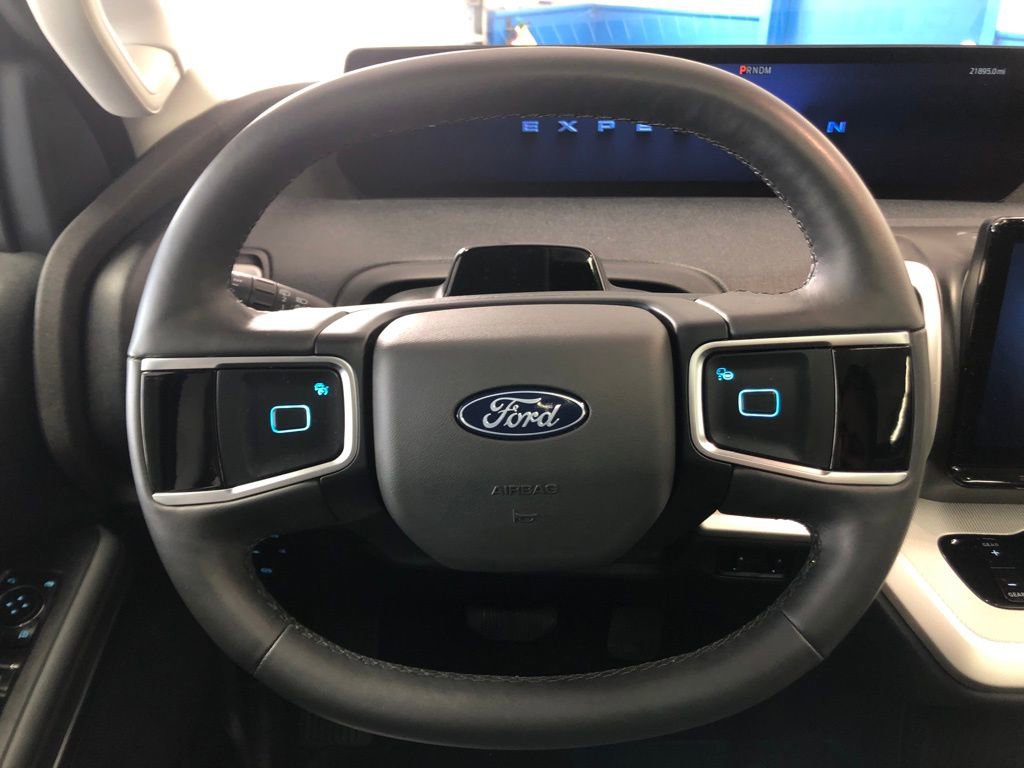 Certified 2025 Ford Expedition Max Active image 12