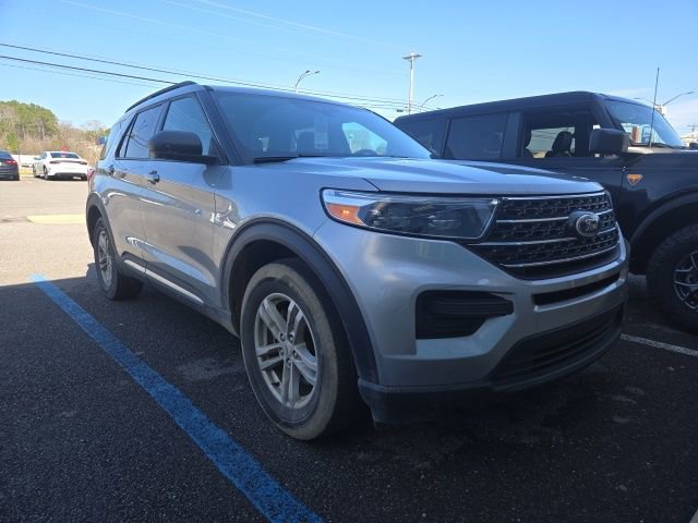 Certified 2022 Ford Explorer XLT w/ Class IV Trailer Tow Package