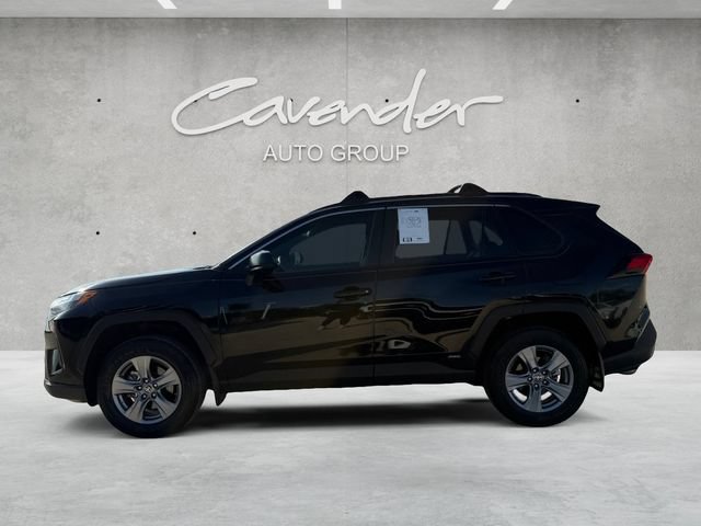 Used 2024 Toyota RAV4 LE AWD/4WD image 14