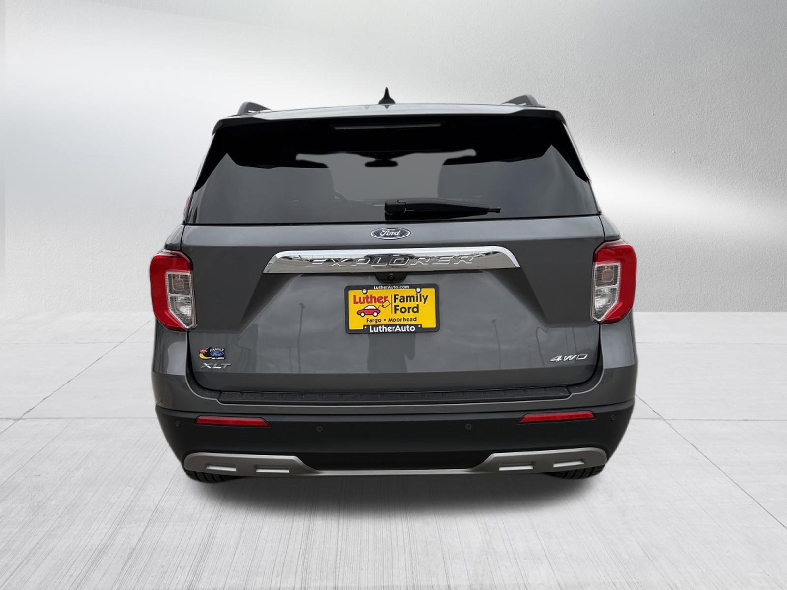 Certified 2023 Ford Explorer XLT w/ Equipment Group 202A AWD/4WD image 6
