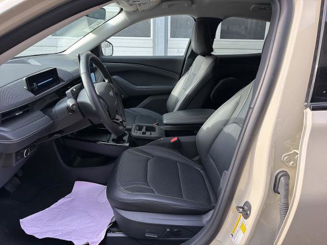 Certified 2025 Ford Mustang Mach-E Premium image 16