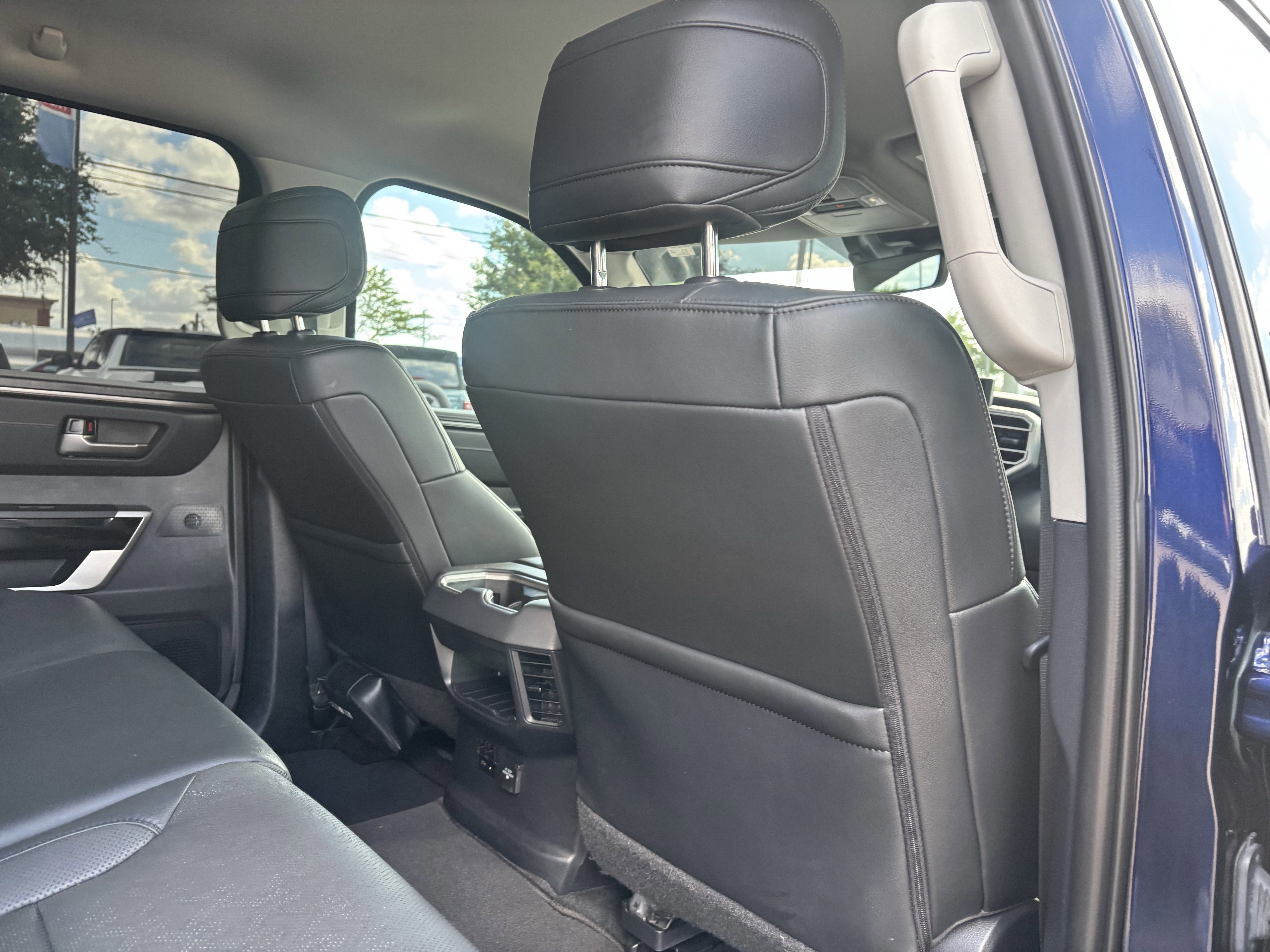 Used 2024 Toyota Tundra Limited image 20