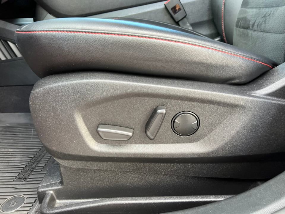 Certified 2024 Ford Edge ST-Line image 15