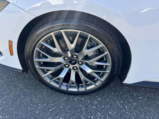 Certified 2025 Ford Mustang GT Premium RWD image 34